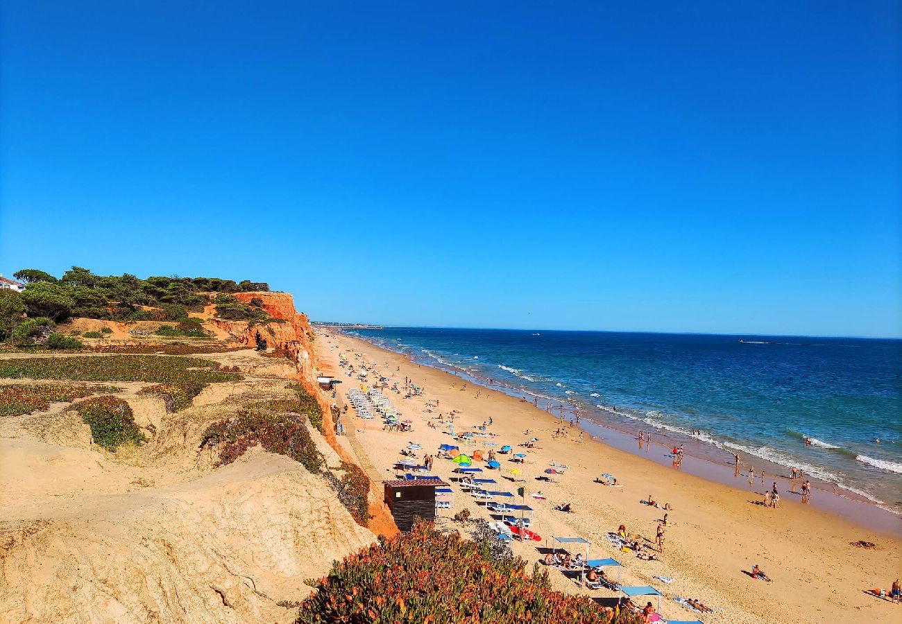 Ferienwohnung in Albufeira - Falésia Beach Apartment by Be Cherish 