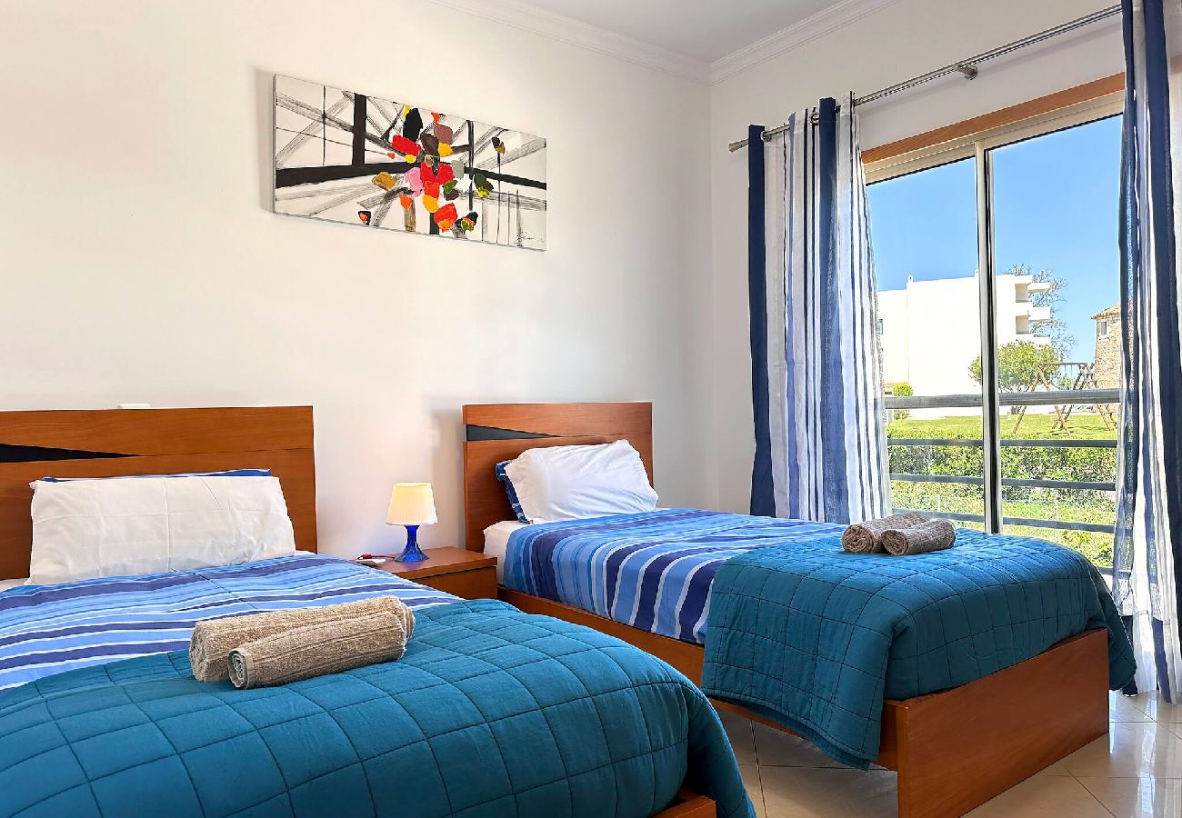 Ferienwohnung in Albufeira - Modern Ocean, Garden&Pool view Condo by BeCherish 