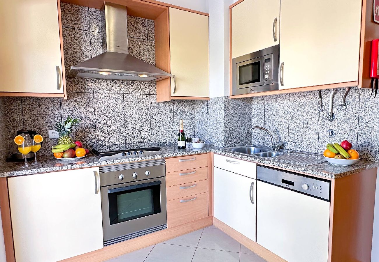 Ferienwohnung in Albufeira - Modern Ocean, Garden&Pool view Condo by BeCherish 