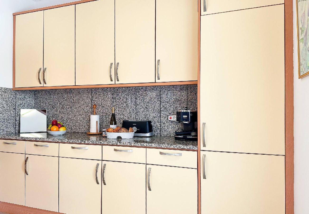 Ferienwohnung in Albufeira - Modern Ocean, Garden&Pool view Condo by BeCherish 