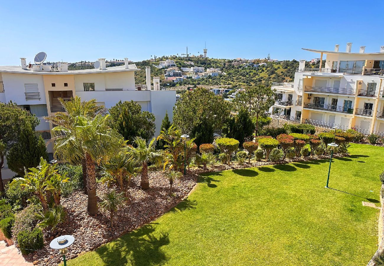 Ferienwohnung in Albufeira - Modern Ocean, Garden&Pool view Condo by BeCherish 