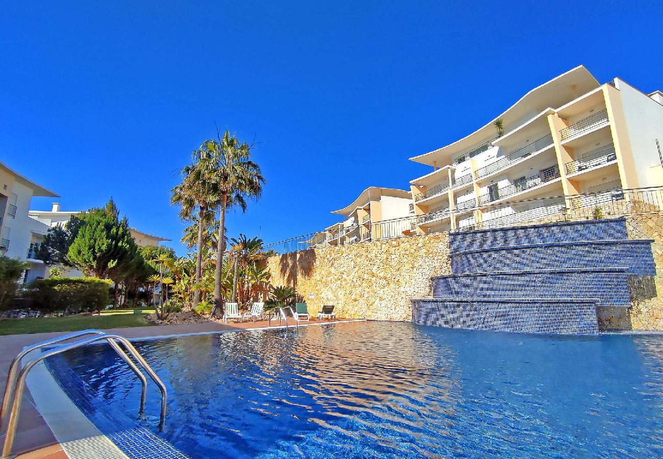 Ferienwohnung in Albufeira - Modern Ocean, Garden&Pool view Condo by BeCherish 