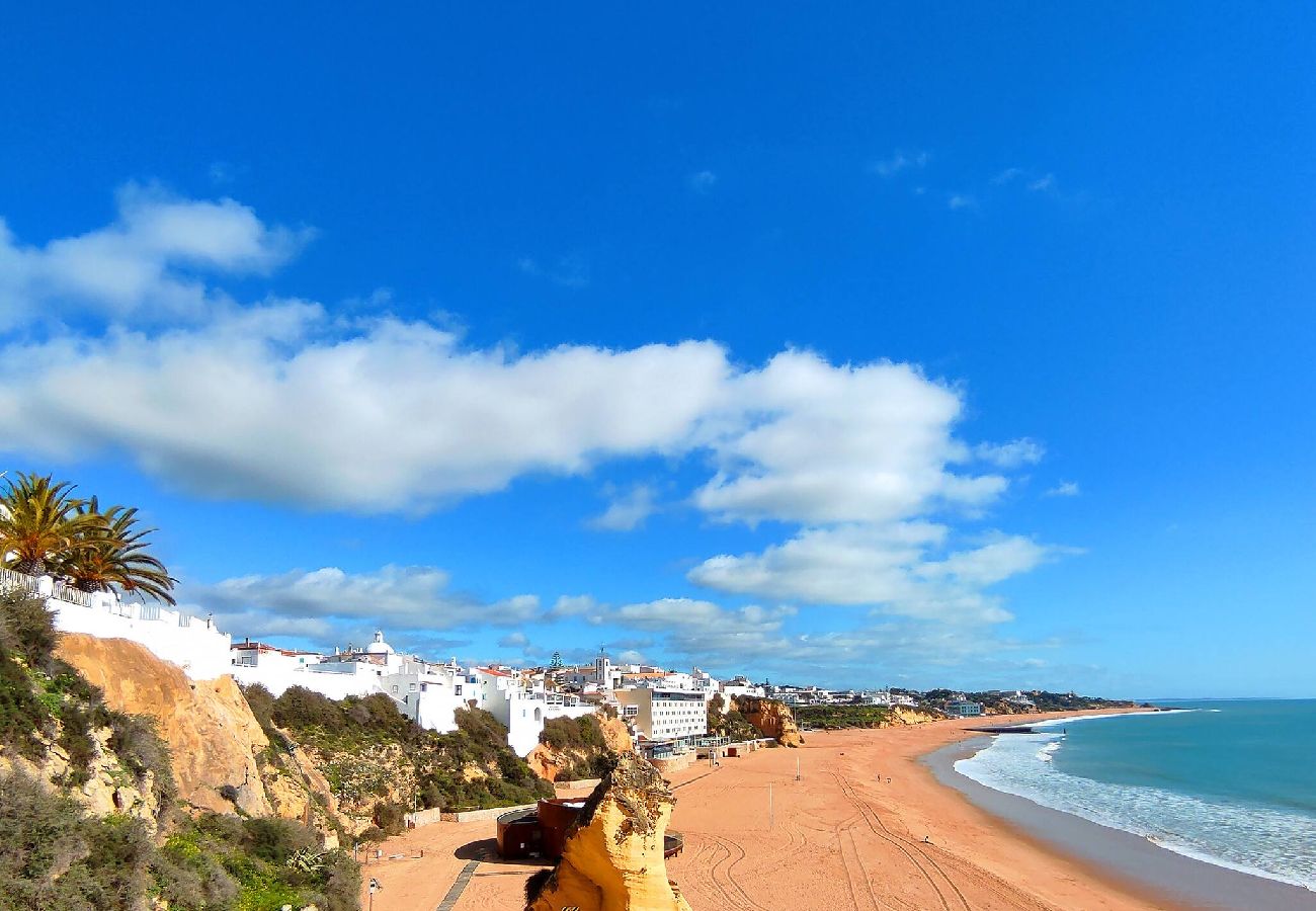 Ferienwohnung in Albufeira - Modern Ocean, Garden&Pool view Condo by BeCherish 