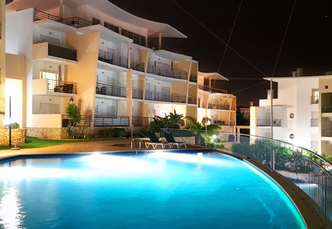 Ferienwohnung in Albufeira - Modern Ocean, Garden&Pool view Condo by BeCherish 