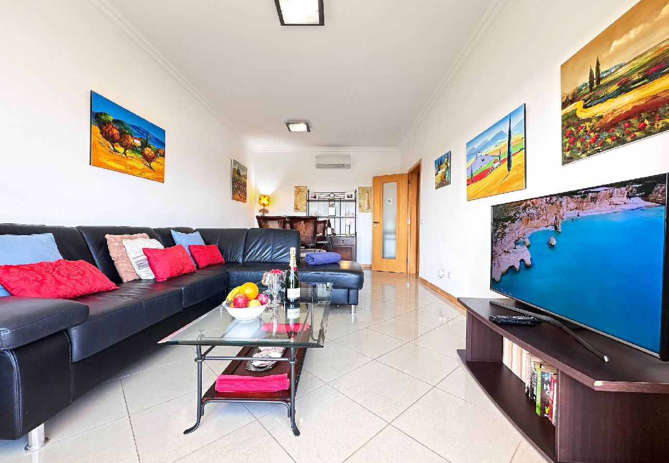 Ferienwohnung in Albufeira - Sea&Garden View Condo by BeCherish