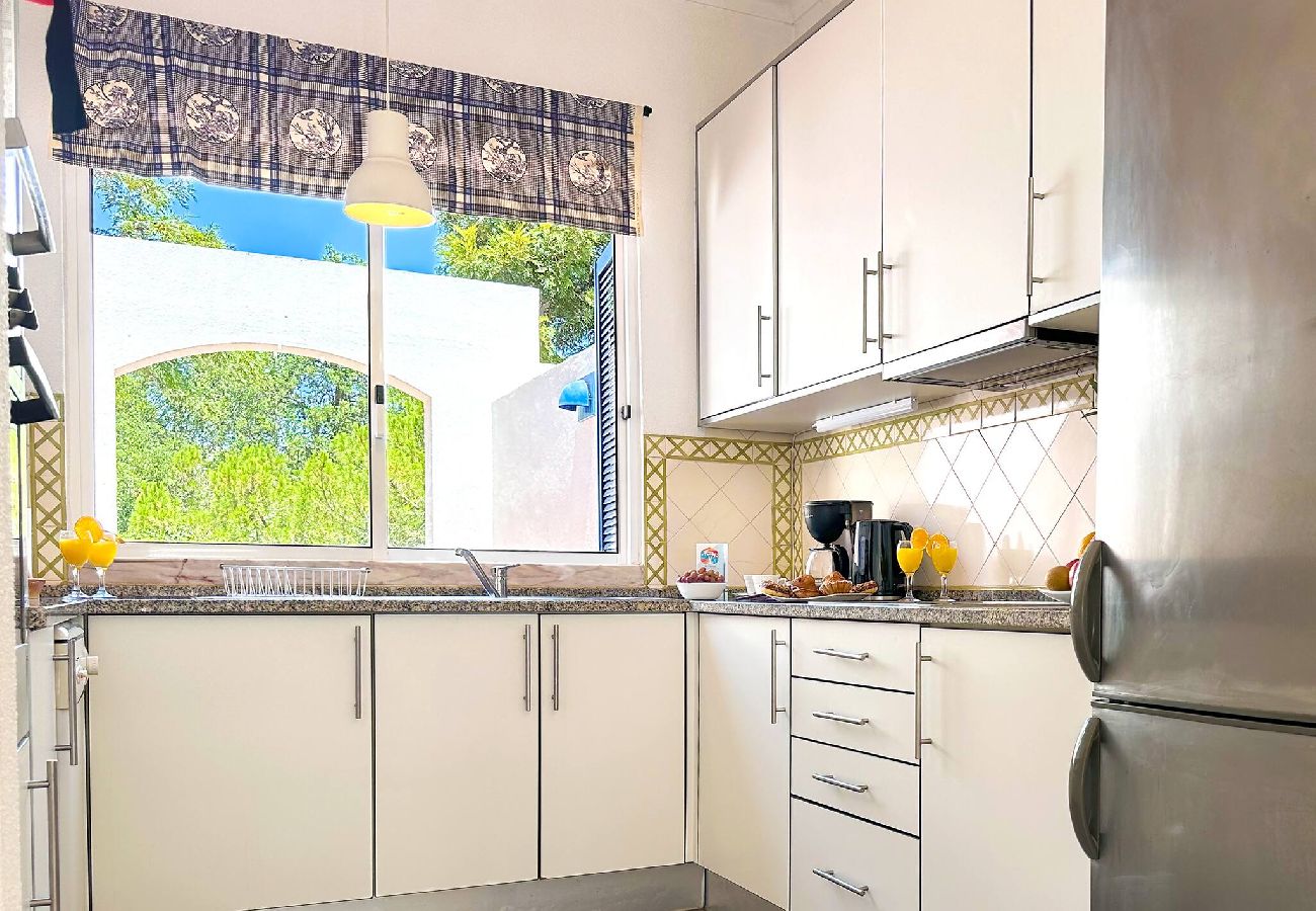 Ferienwohnung in Albufeira - Ocean Breeze WindMill Condo by BeCherish