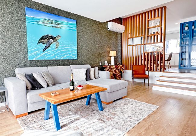 Ferienwohnung in Albufeira - Charming Algarve Townhouse w/Terraces, Pool &View
