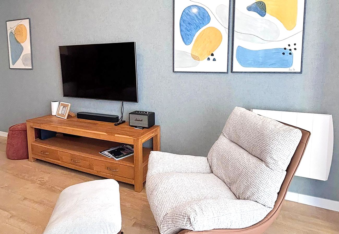 Ferienwohnung in Albufeira - Charming Algarve Townhouse w/Terraces, Pool &View