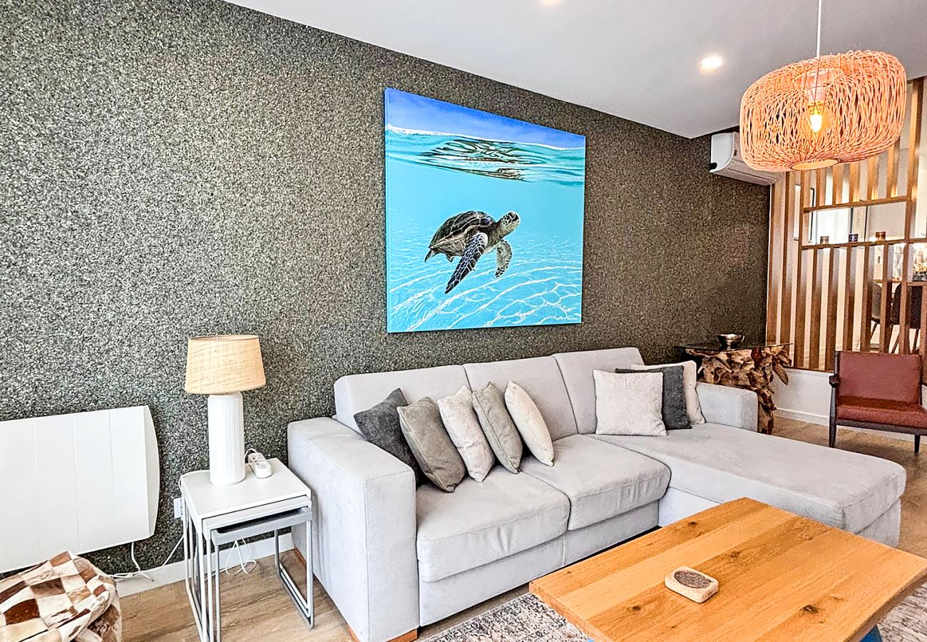 Ferienwohnung in Albufeira - Charming Algarve Townhouse w/Terraces, Pool &View