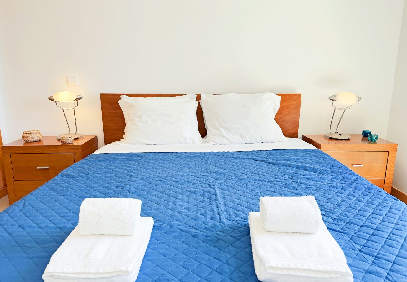 Ferienwohnung in Albufeira - Blue Sky Condo with Ocean&Pool view by Be Cherish