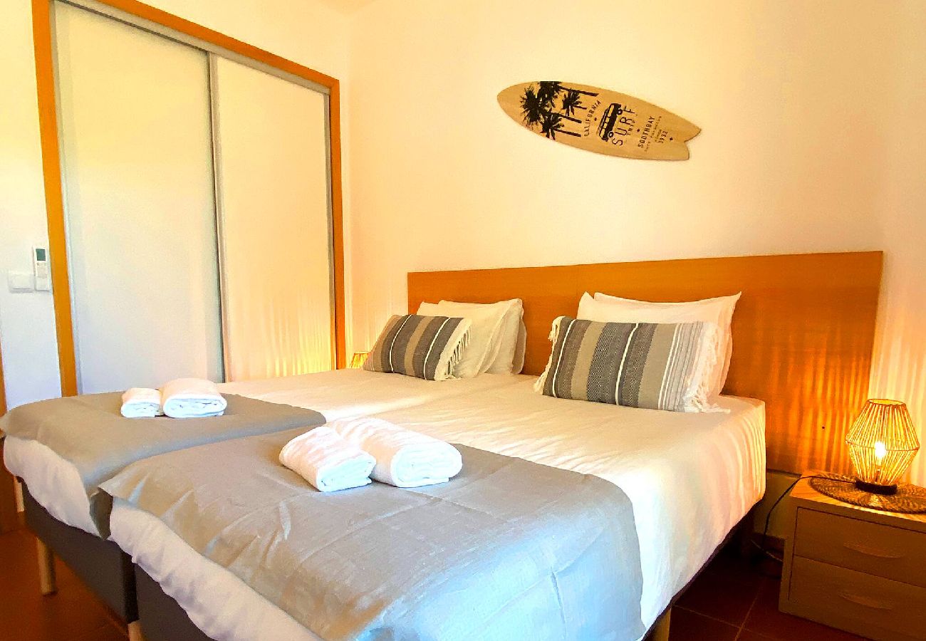 Ferienwohnung in Quarteira - ResidenceGolfSunset Natura View Condo by Be Cherish 