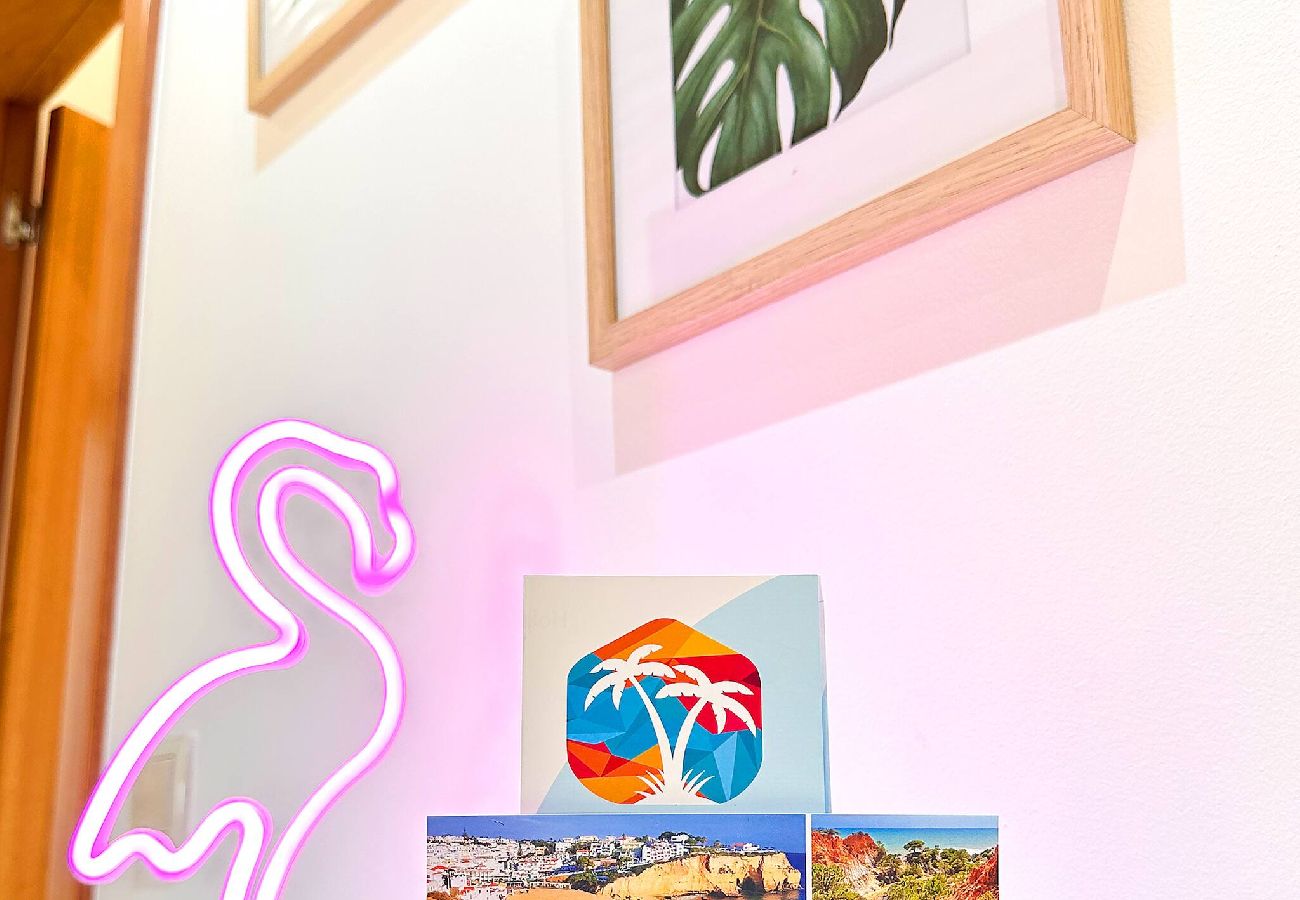 Ferienwohnung in Albufeira - Golden Palm Condo by BeCherish