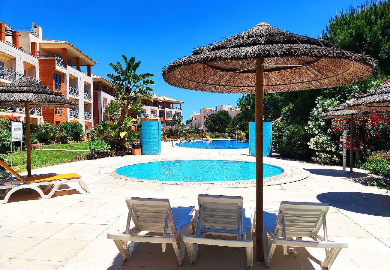 Ferienwohnung in Albufeira - Fabulous Sunny Pool&Garden Condo by BeCherish