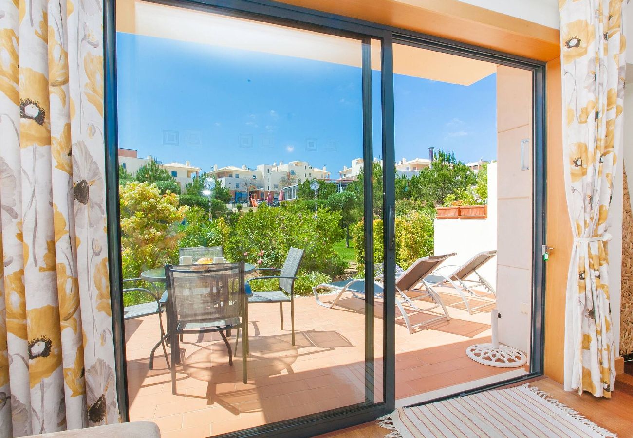 Ferienwohnung in Albufeira - Fabulous Sunny Pool&Garden Condo by BeCherish