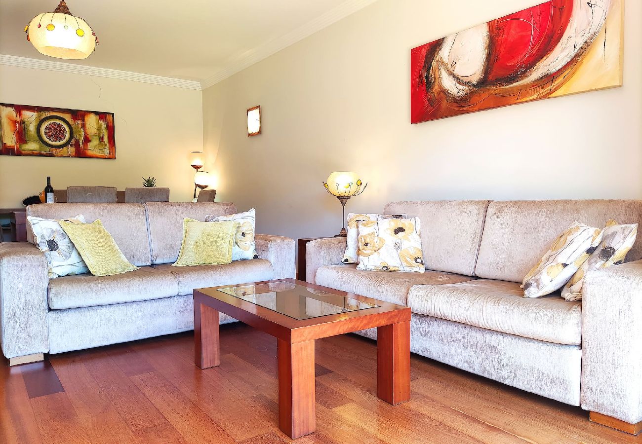 Ferienwohnung in Albufeira - Fabulous Sunny Pool&Garden Condo by BeCherish