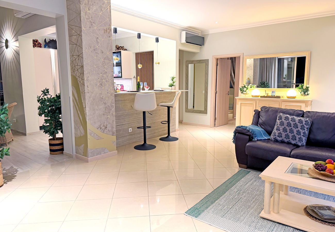 Ferienwohnung in Albufeira - Breathtaking SunSet View Penthouse by Be Cherish