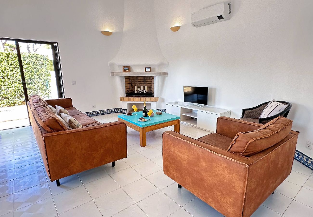 Villa in Quarteira - Villa Brasil - DistinctMoments powered by BeCherish