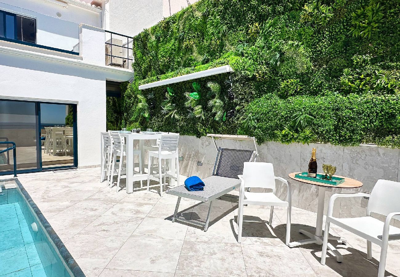 Ferienhaus in Albufeira - Luxury Beach House - Casa do Farol by BeCherish