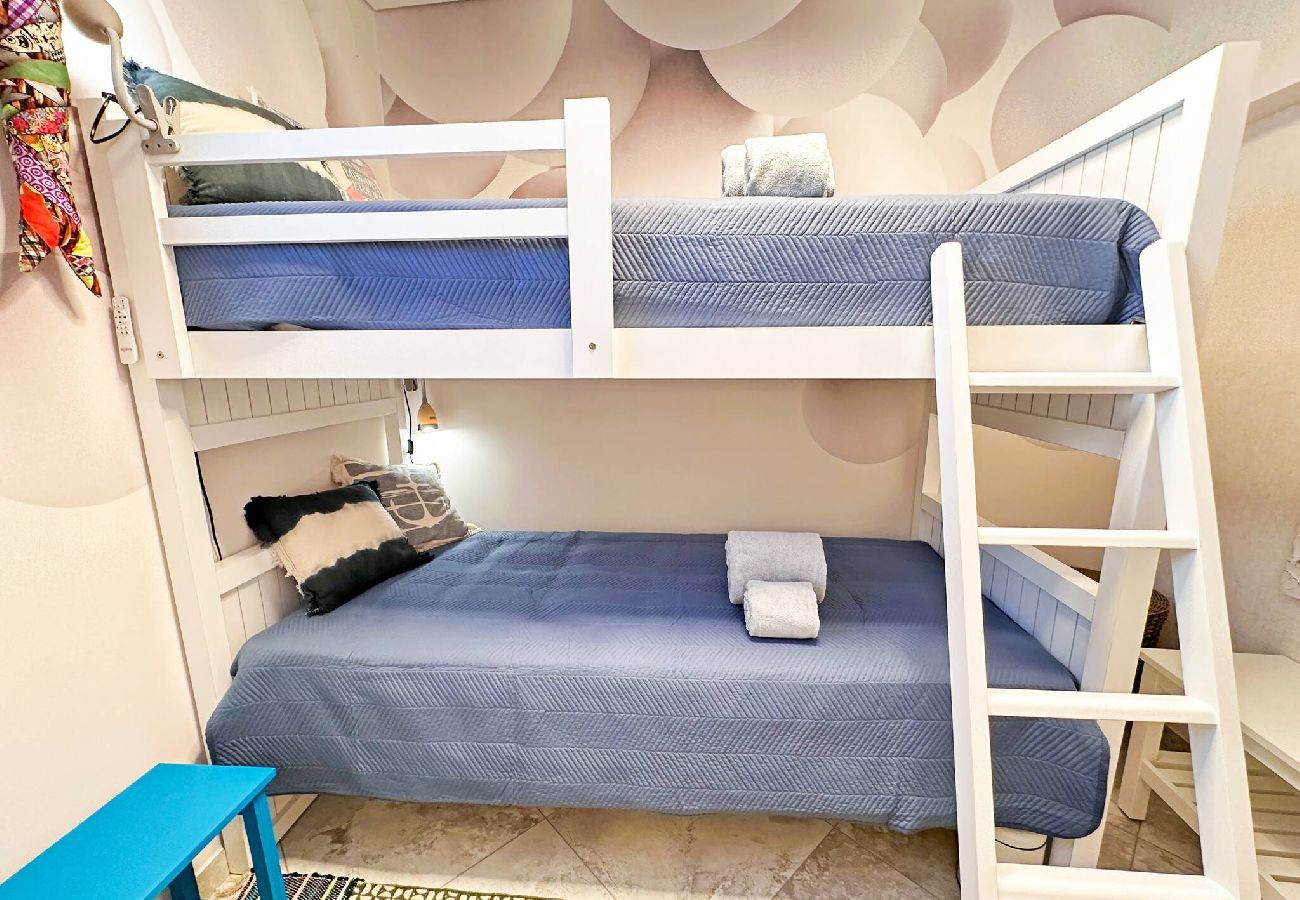 Ferienhaus in Albufeira - Luxury Beach House - Casa do Farol by BeCherish