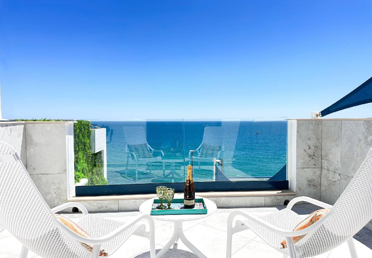 Ferienhaus in Albufeira - Luxury Beach House - Casa do Farol by BeCherish