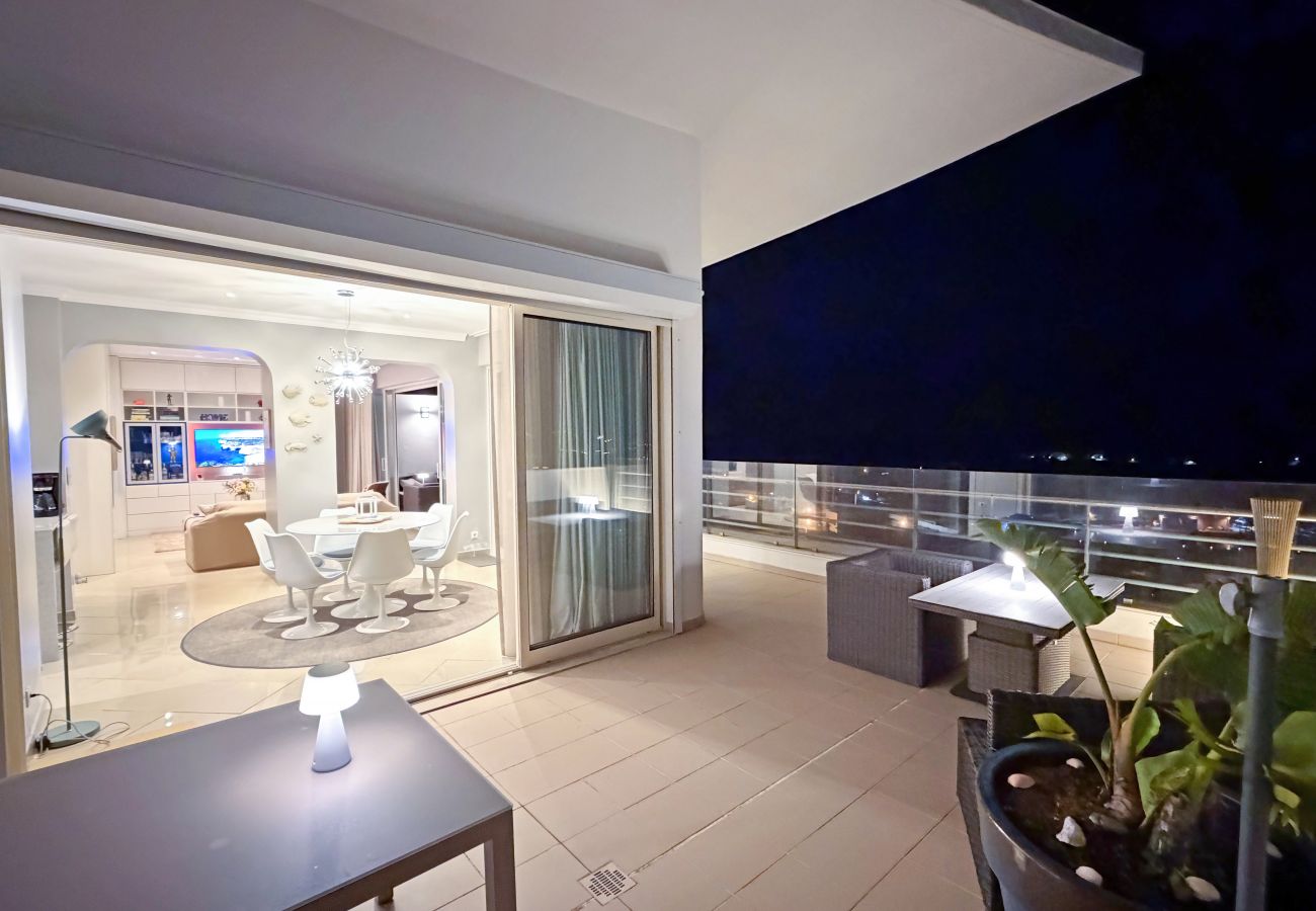 Ferienwohnung in Albufeira - Serenity Ocean View Penthouse by BeCherish