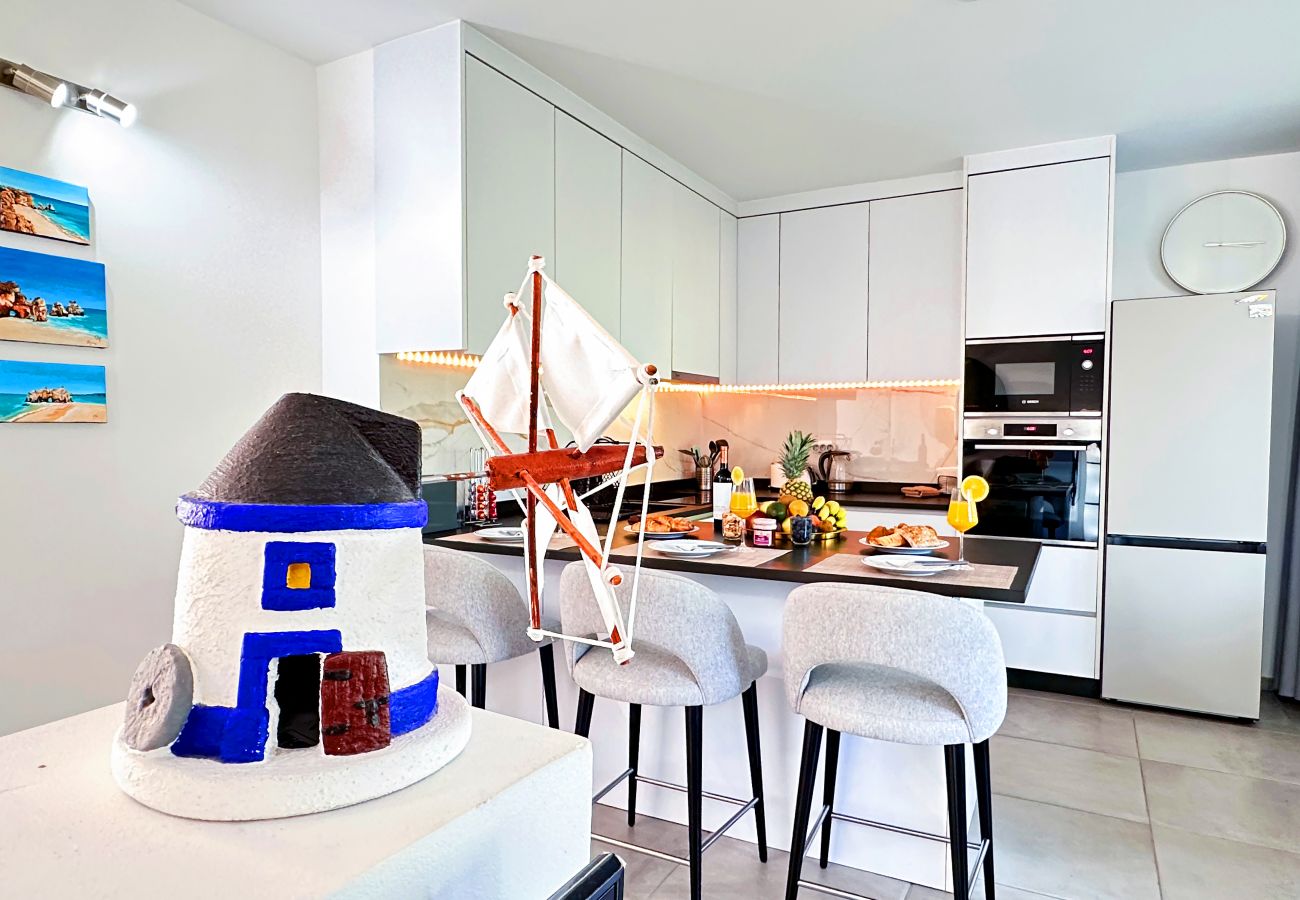 Ferienwohnung in Albufeira - Windmill Hill Gem Townhouse By BeCherish