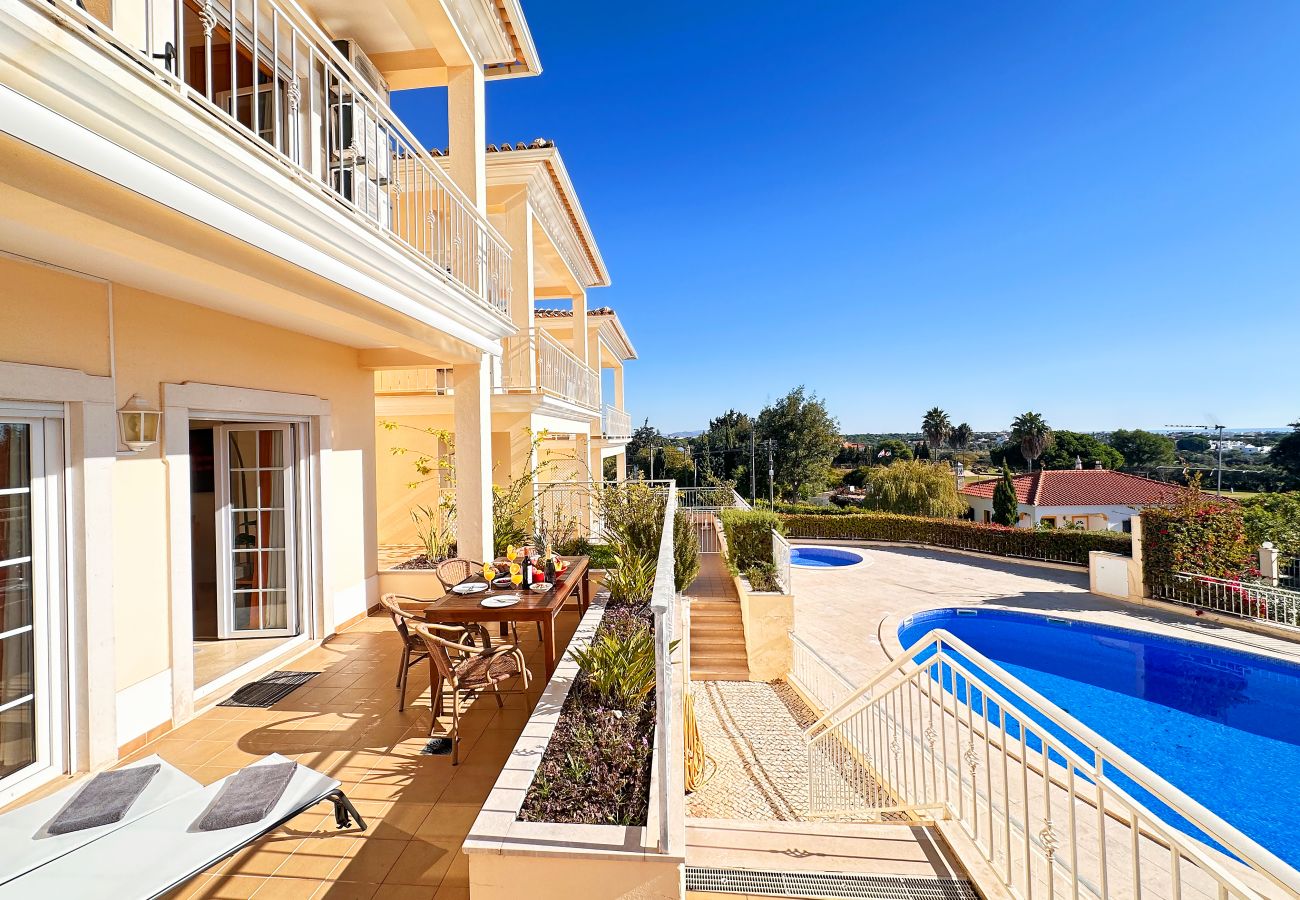 Ferienhaus in Albufeira - Balaia Poolside House with Sea View by BeCherish