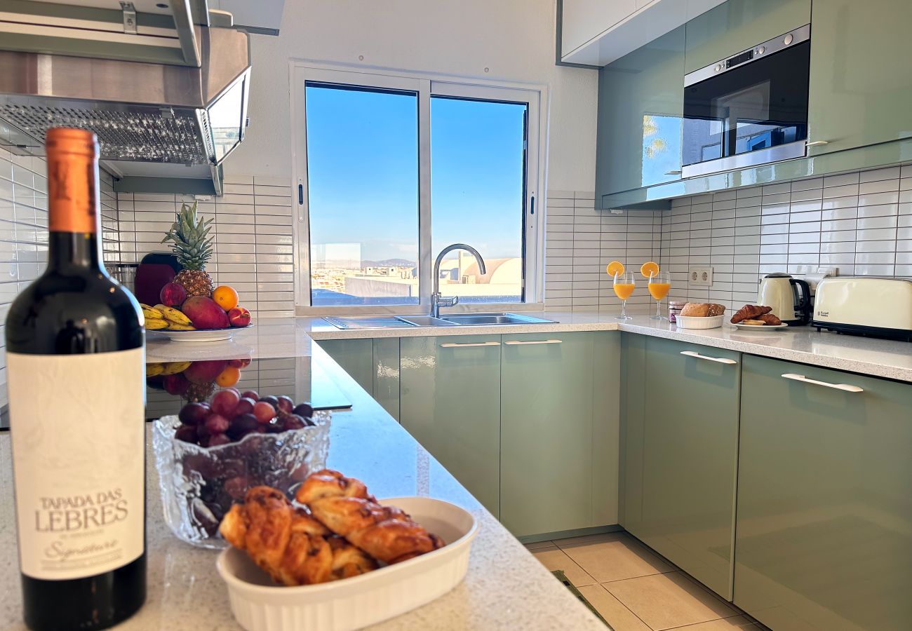 Ferienwohnung in Albufeira - WindMill Rooftop Panoramic OceanView Condo By BeCherish