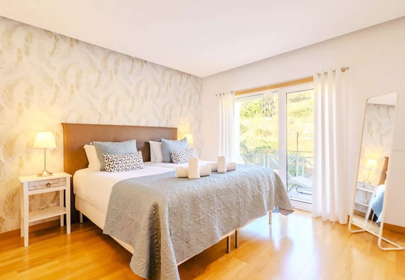Ferienwohnung in Albufeira - Garden Hill Haven Old Town & Sea View by BeCherish 