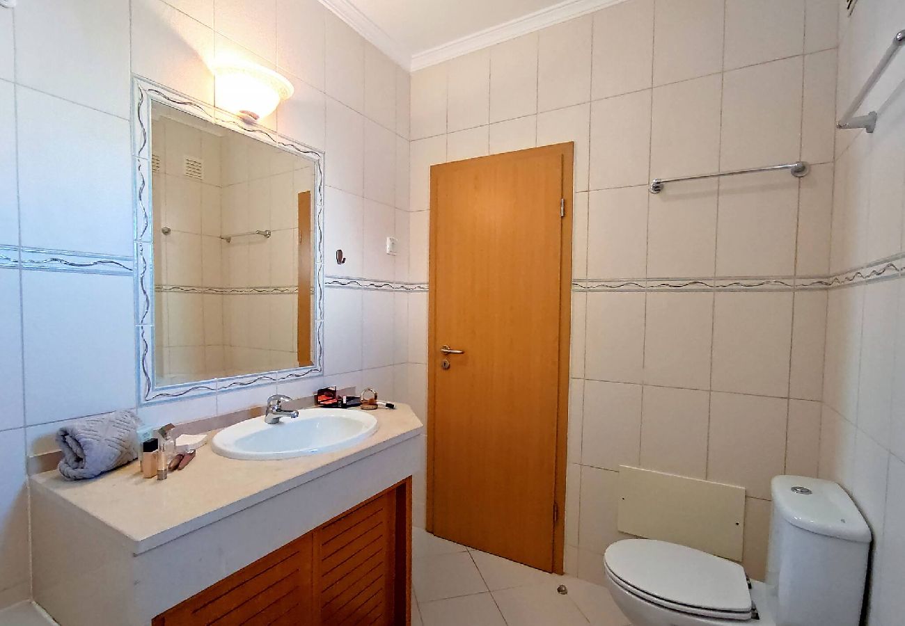 Apartamento en Albufeira - Falésia Beach Apartment by Be Cherish 