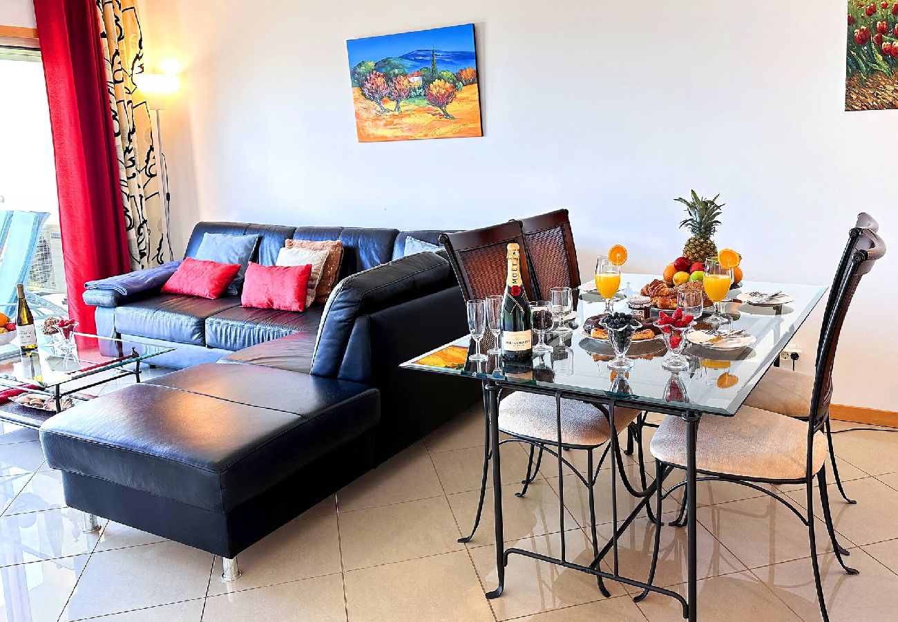 Apartamento en Albufeira - Sea&Garden View Condo by BeCherish