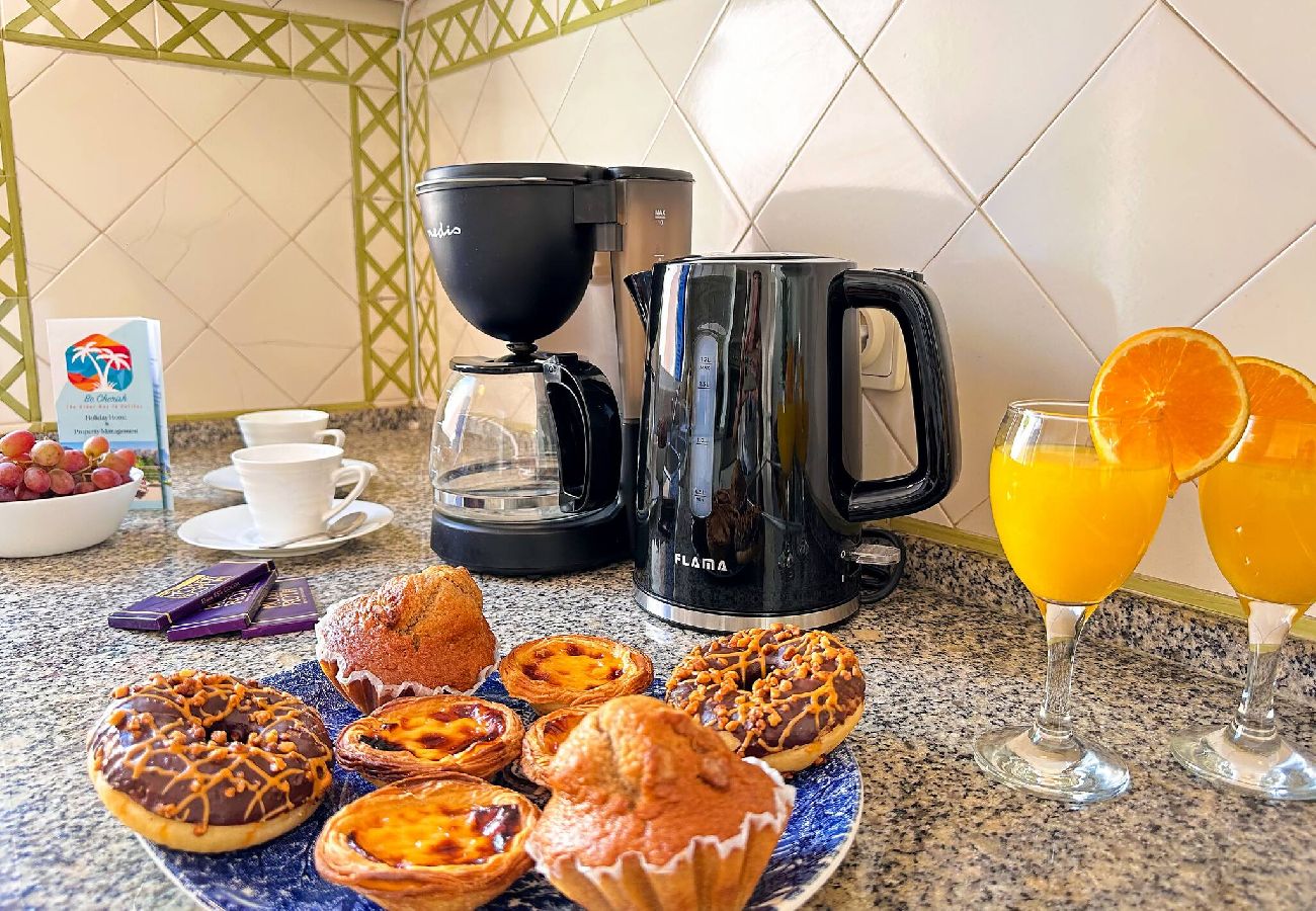 Apartamento en Albufeira - Ocean Breeze WindMill Condo by BeCherish