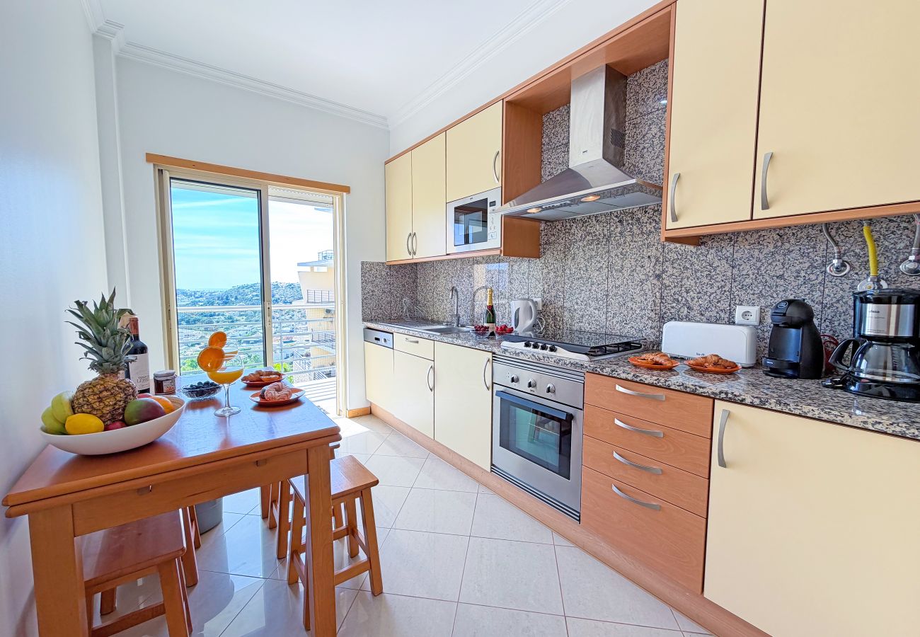 Apartamento en Albufeira - Blue Sky Condo with Ocean&Pool view by Be Cherish