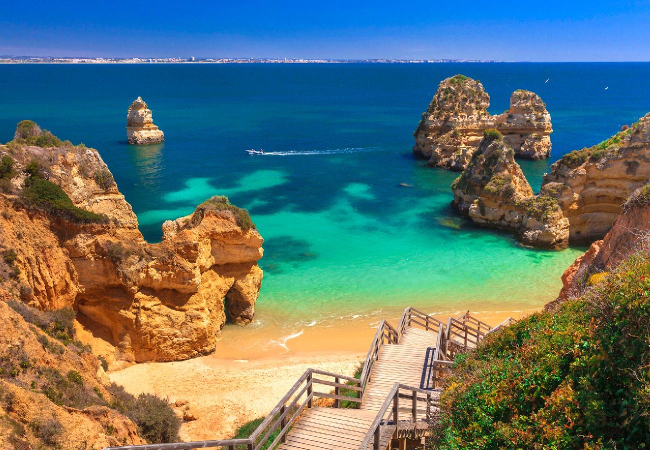 Apartamento en Albufeira - Beach Condo with Atlantic Ocean view by Be Cherish