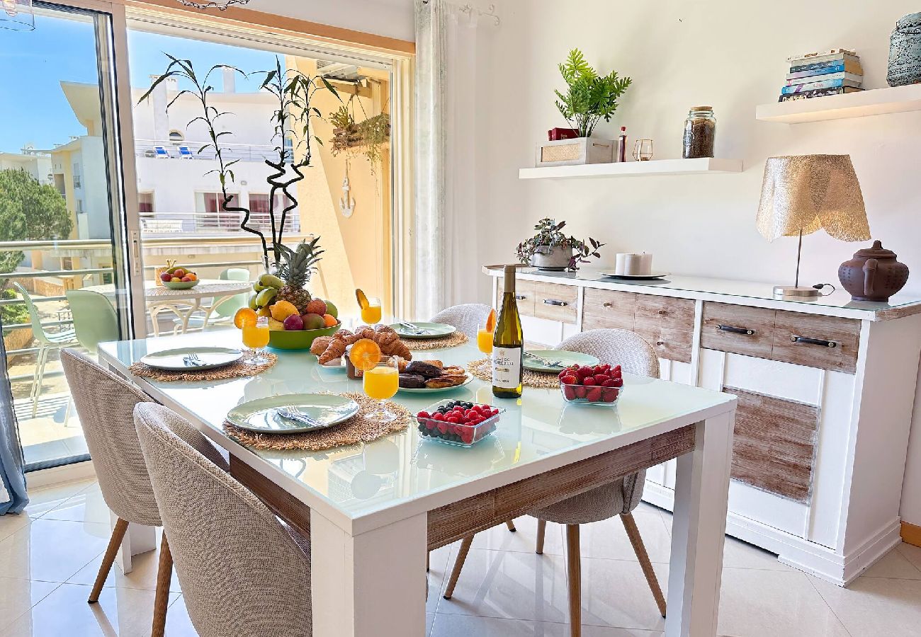 Apartamento en Albufeira - Azure Heaven by BeCherish