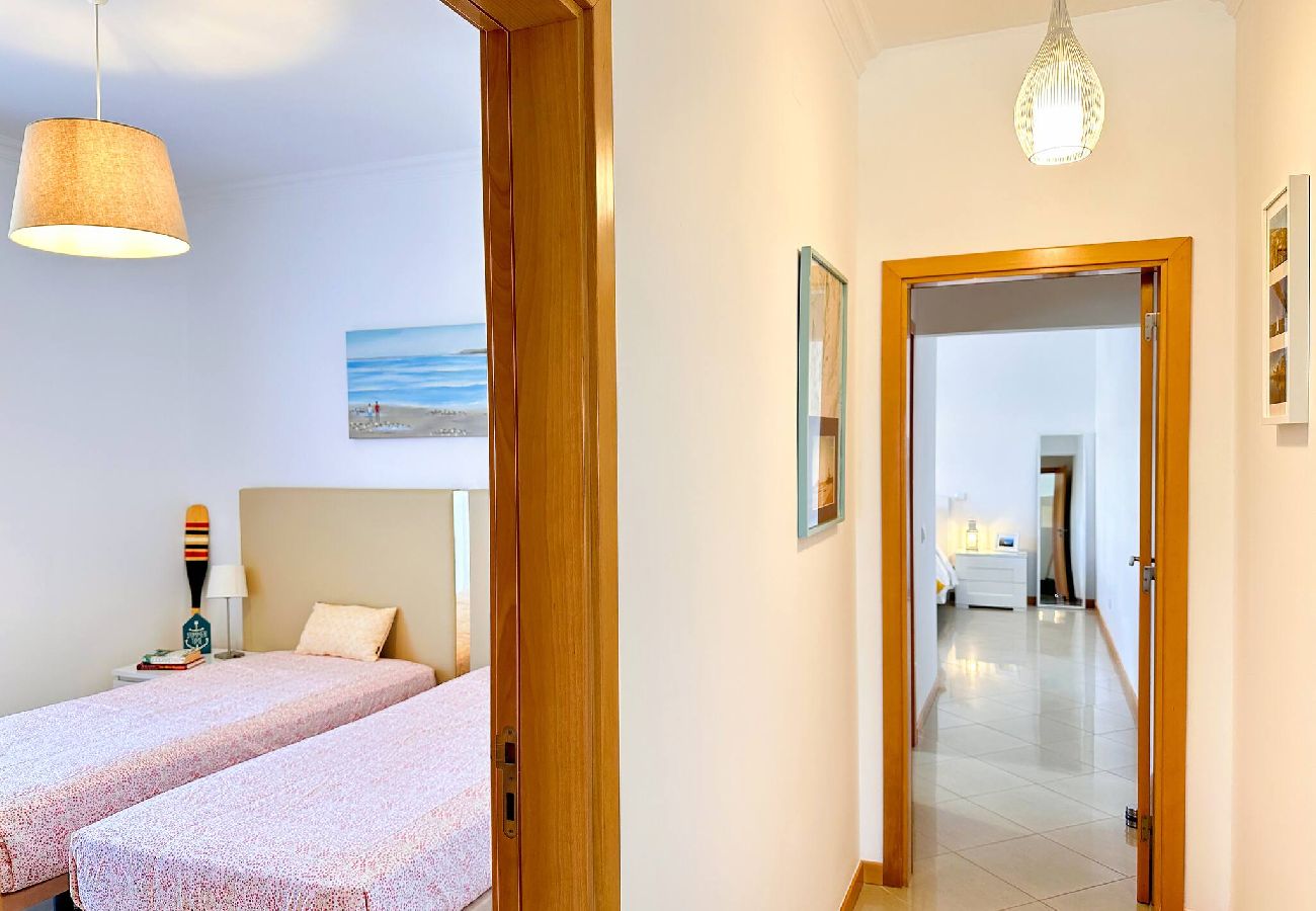 Apartamento en Albufeira - Gloaming Atlantic Ocean View Condo by Be Cherish