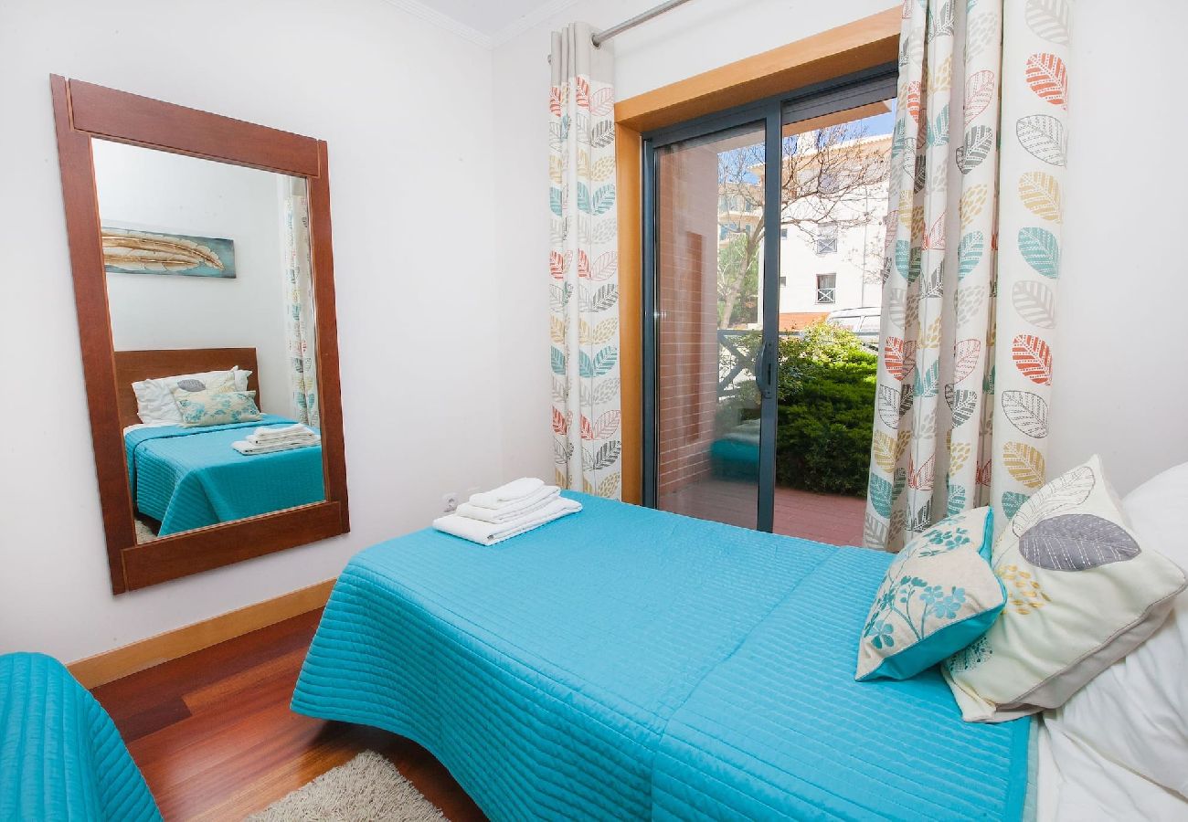 Apartamento en Albufeira - Fabulous Sunny Pool&Garden Condo by BeCherish