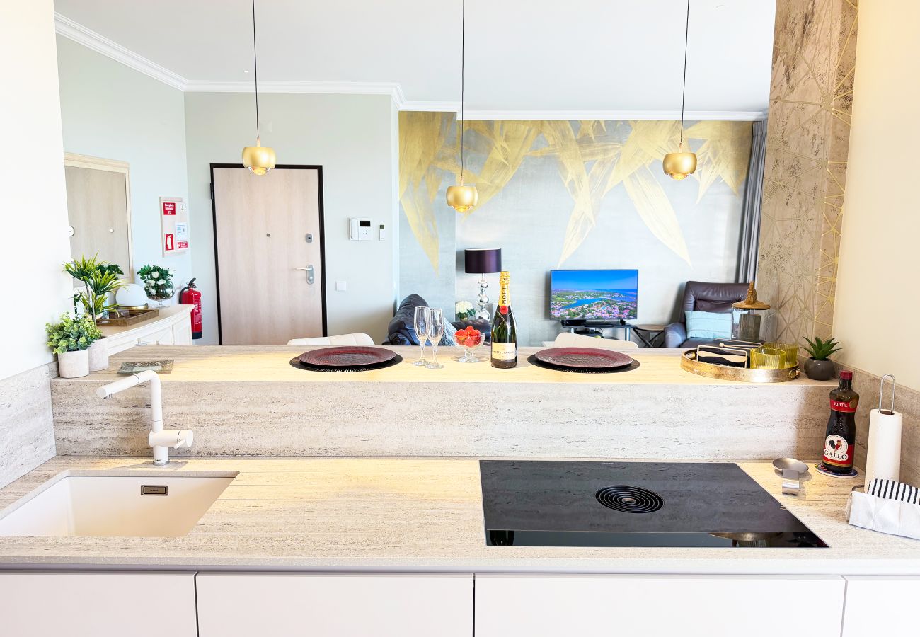 Apartamento en Albufeira - Breathtaking SunSet View Penthouse by Be Cherish