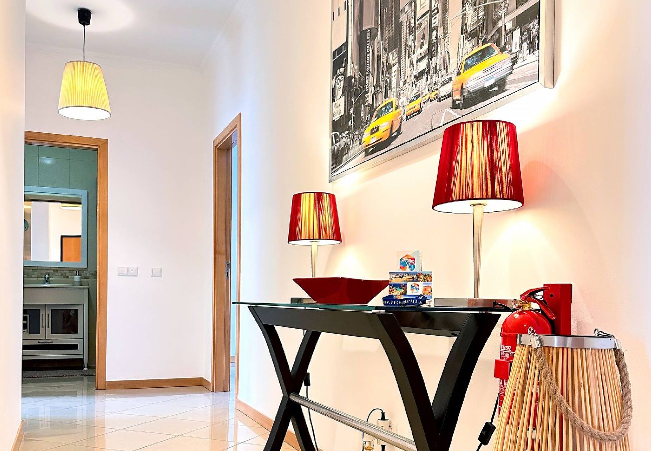 Apartamento en Albufeira - Garden View Condo by Be Cherish