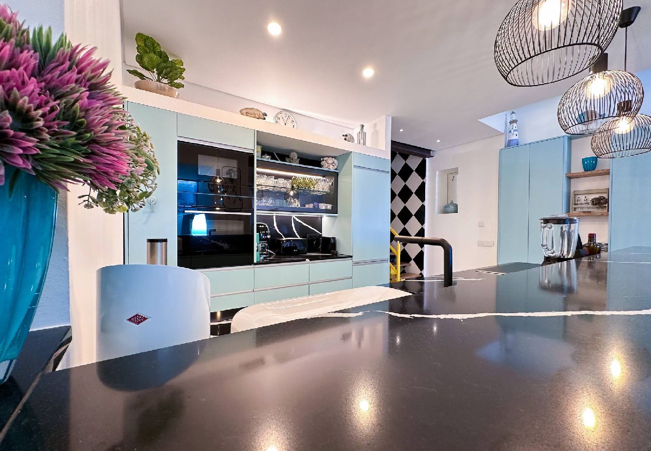 Casa en Albufeira - Luxury Beach House - Casa do Farol by BeCherish