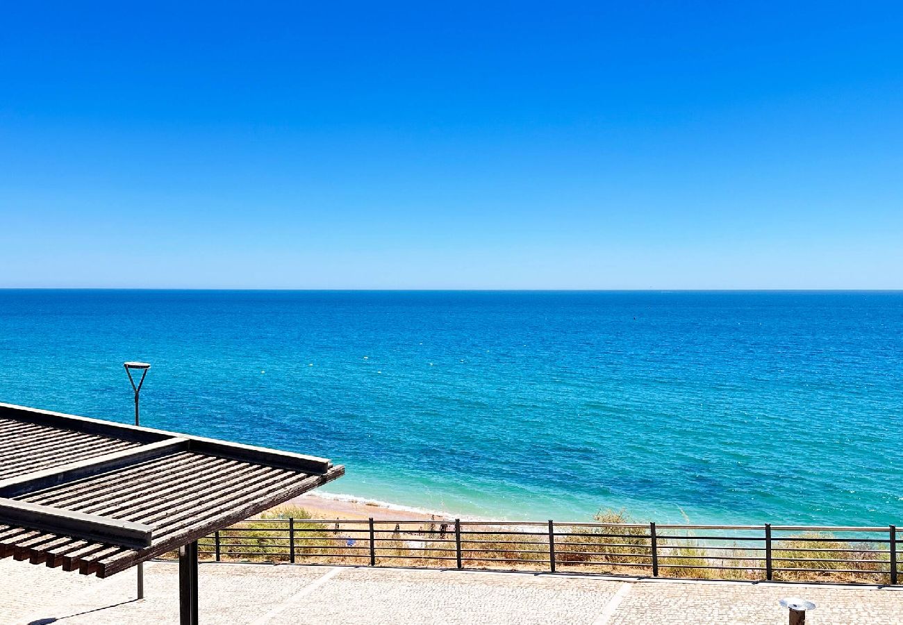 Casa en Albufeira - Luxury Beach House - Casa do Farol by BeCherish