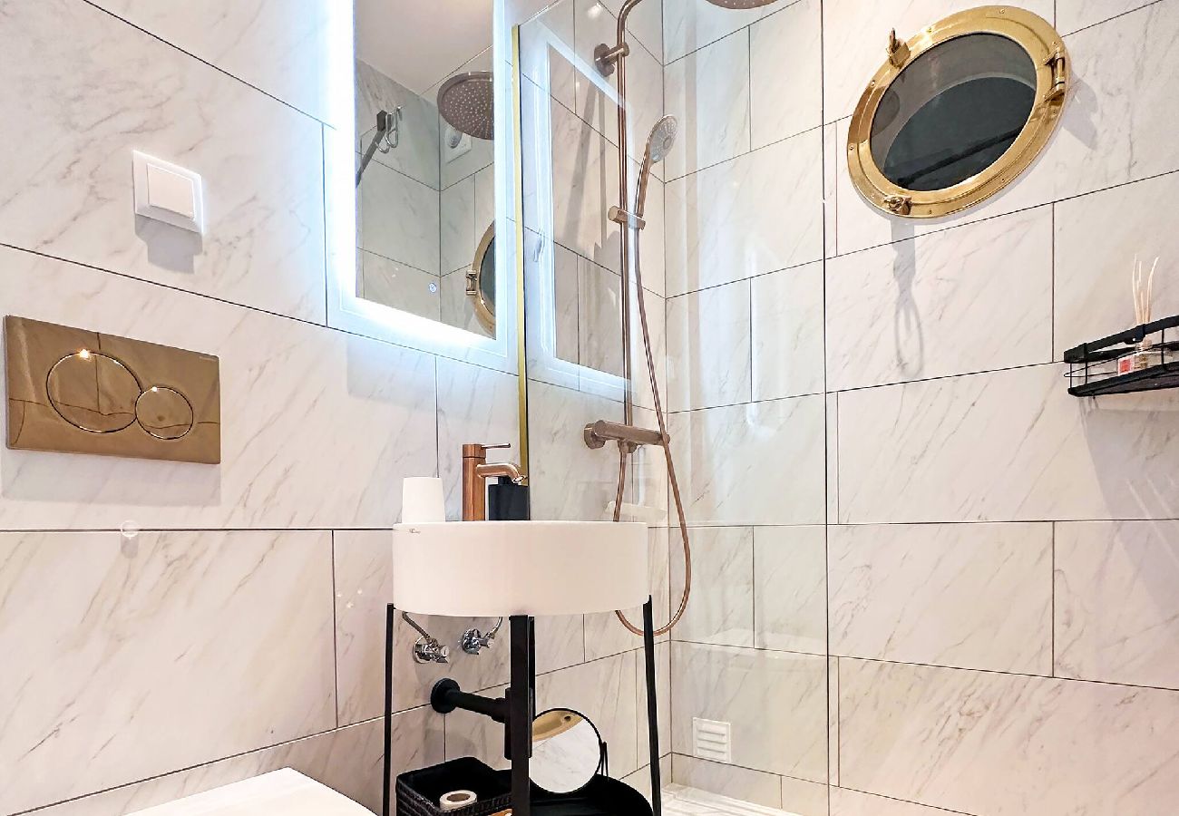 Casa en Albufeira - Luxury Beach House - Casa do Farol by BeCherish