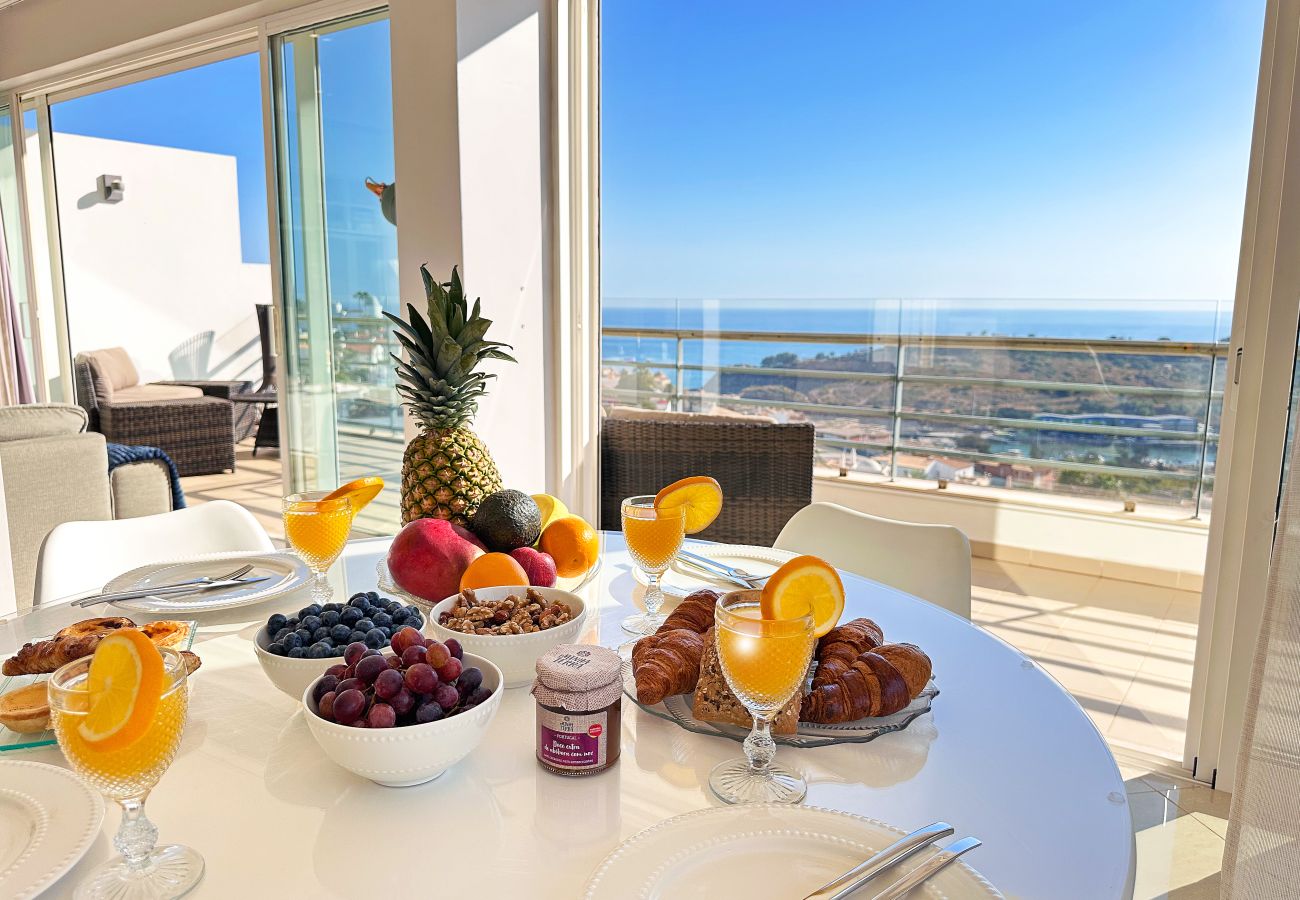 Apartamento en Albufeira - Serenity Ocean View Penthouse by BeCherish