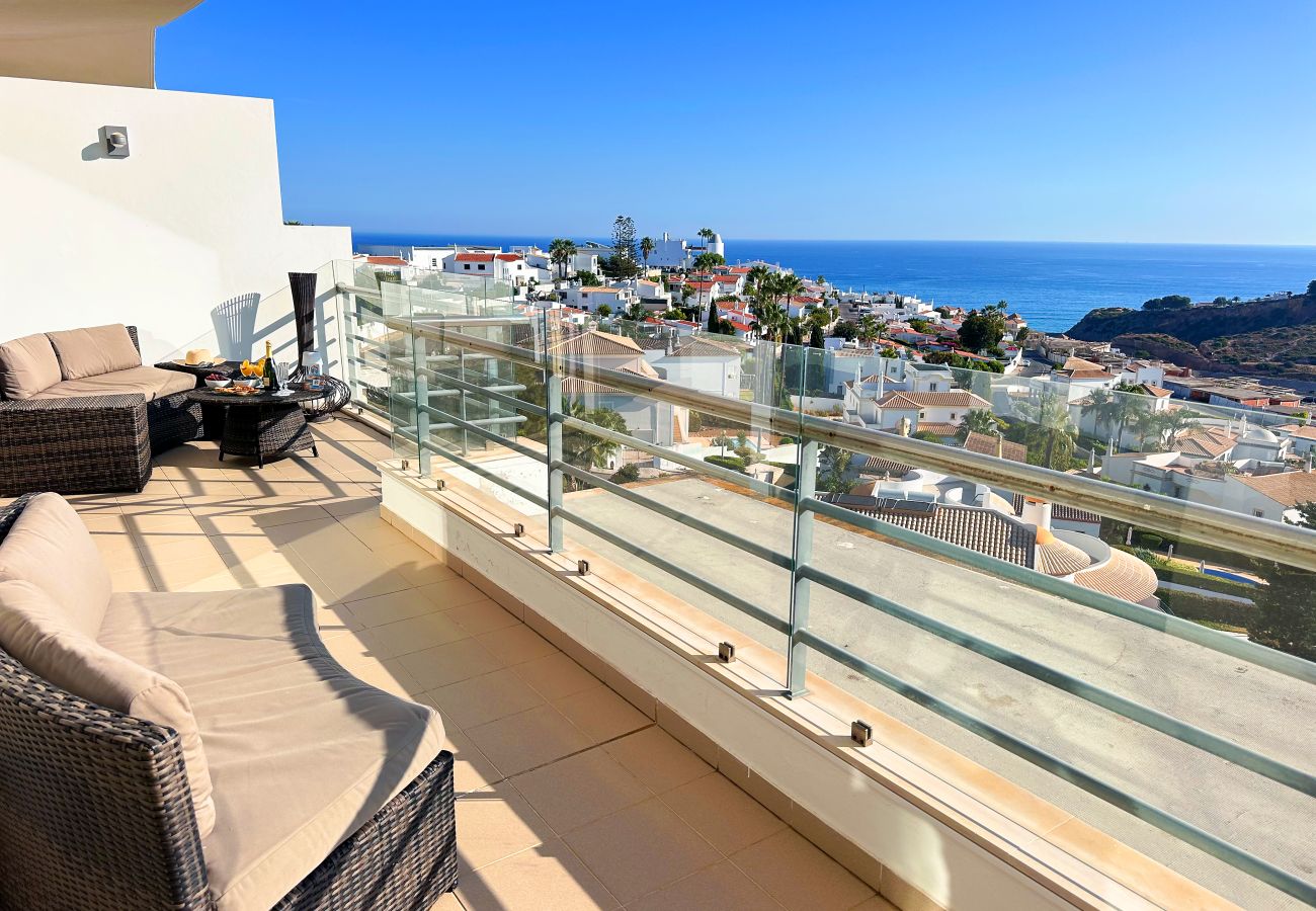 Apartamento en Albufeira - Serenity Ocean View Penthouse by BeCherish
