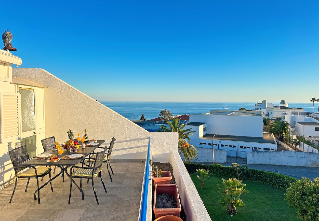 Apartamento en Albufeira - WindMill Rooftop Panoramic OceanView Condo By BeCherish