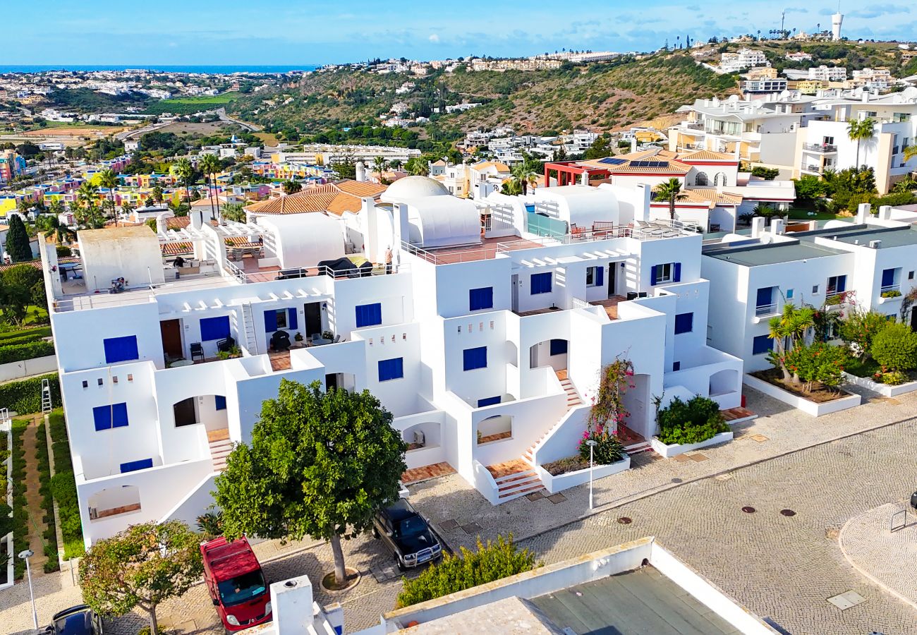 Apartamento en Albufeira - WindMill Rooftop Panoramic OceanView Condo By BeCherish