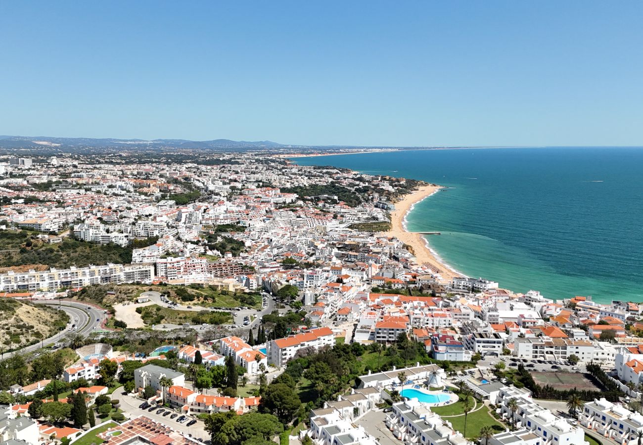 Apartamento en Albufeira - Albufeira Orada Sea View by BeCherish