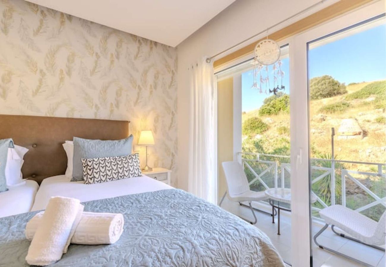 Apartamento en Albufeira - Garden Hill Haven Old Town & Sea View by BeCherish 