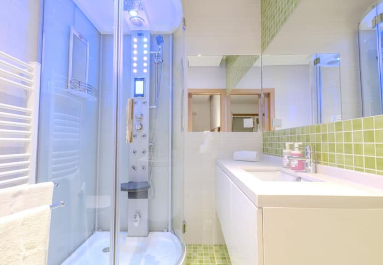 Apartamento en Albufeira - Garden Hill Haven Old Town & Sea View by BeCherish 