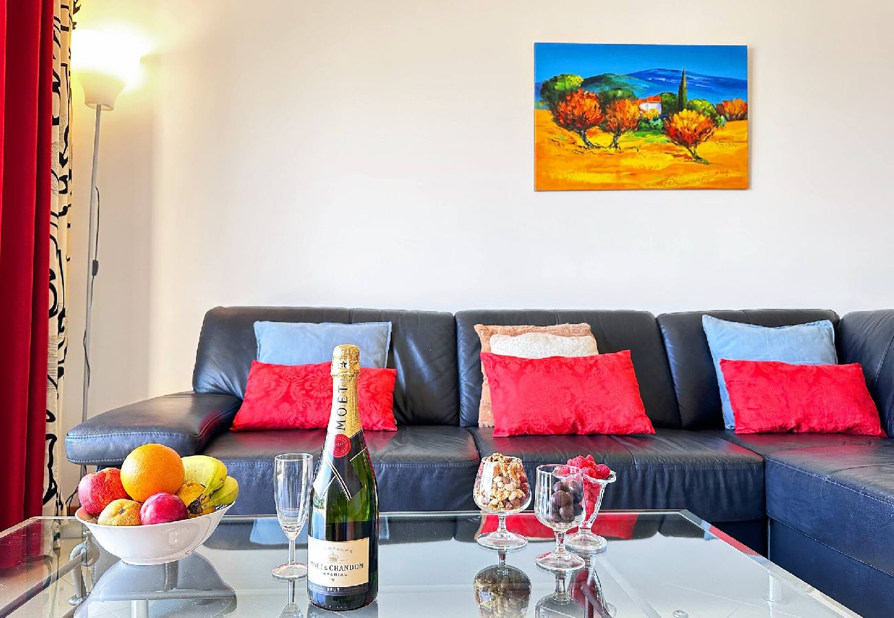 Appartement à Albufeira - Sea&Garden View Condo by BeCherish